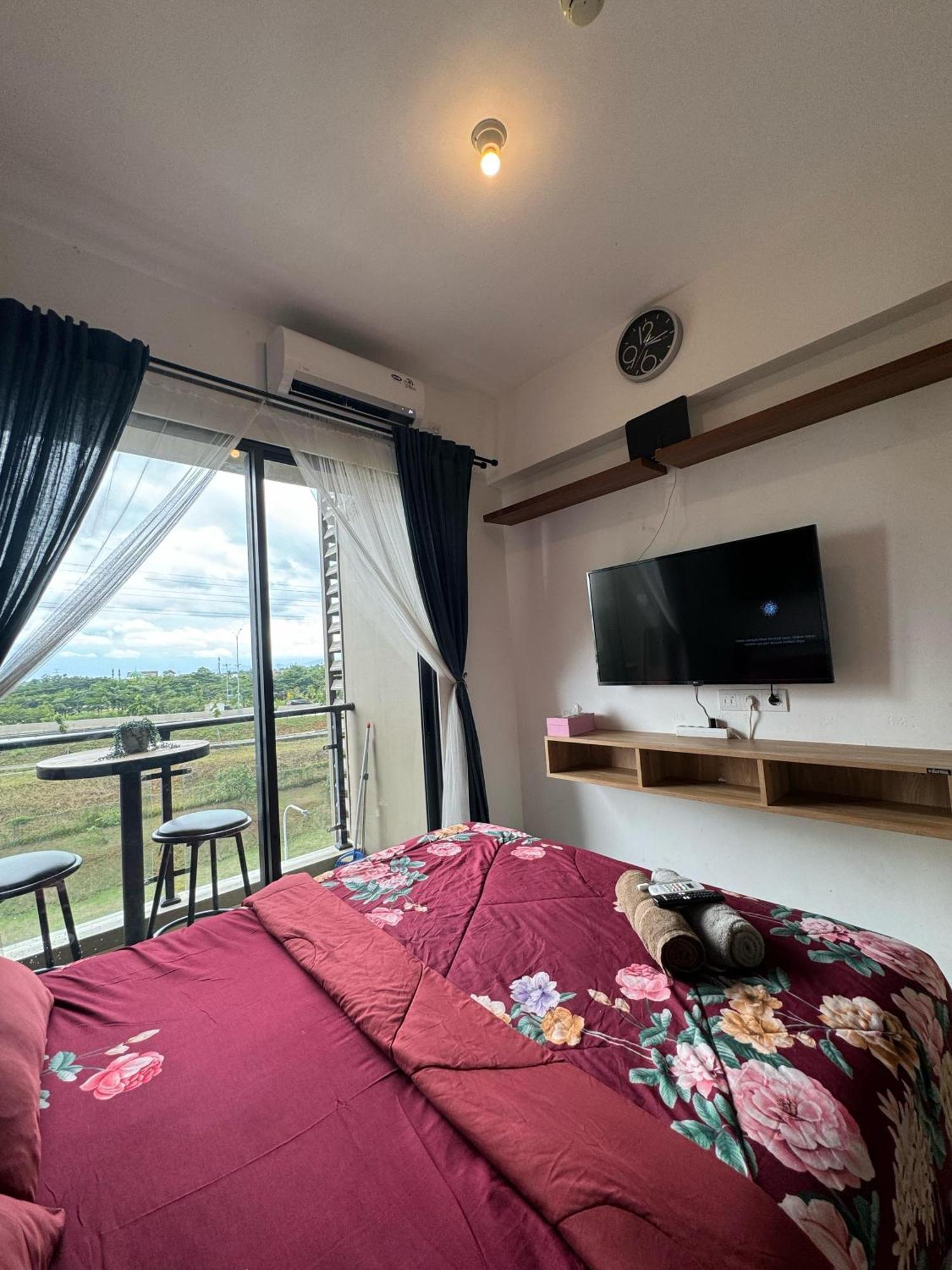 Stay N Cozy Apartemen Sky House Bsd By Sm Room Samporo Ngoại thất bức ảnh