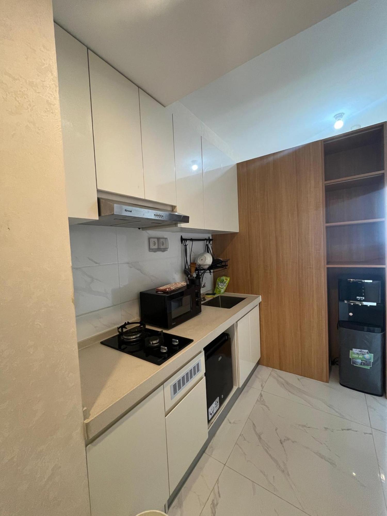 Stay N Cozy Apartemen Sky House Bsd By Sm Room Samporo Ngoại thất bức ảnh