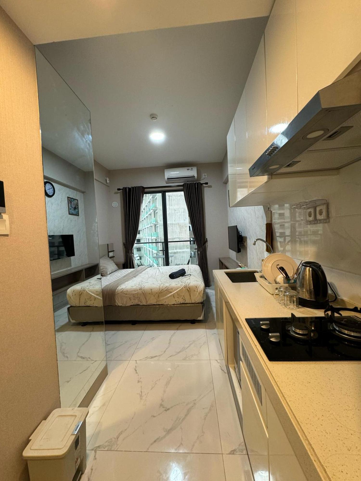 Stay N Cozy Apartemen Sky House Bsd By Sm Room Samporo Ngoại thất bức ảnh