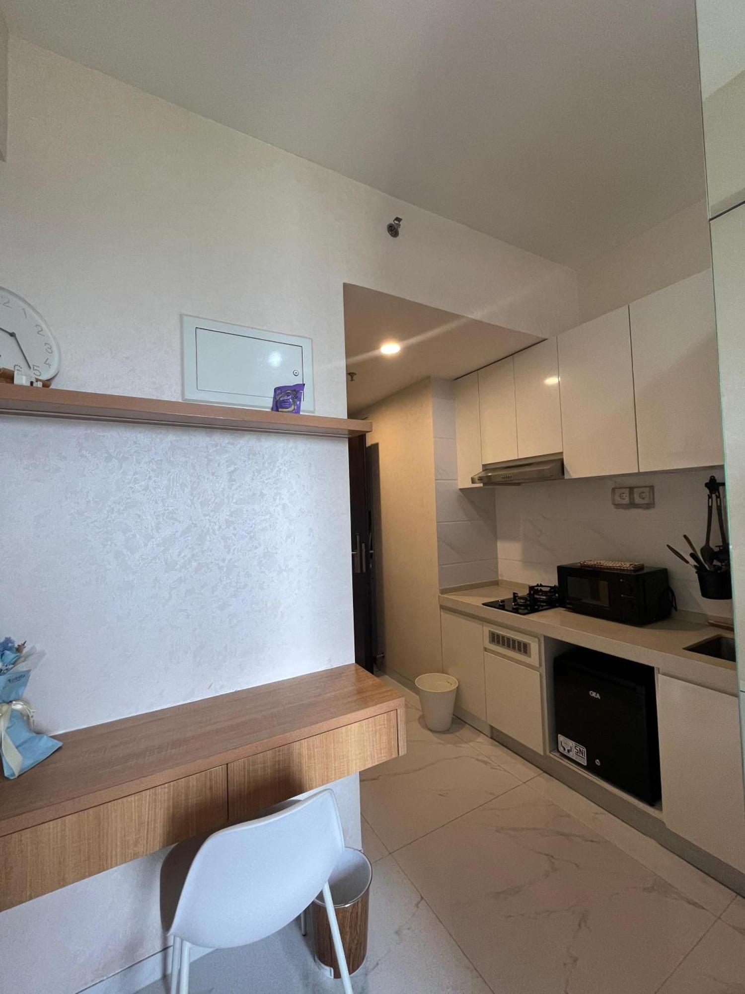 Stay N Cozy Apartemen Sky House Bsd By Sm Room Samporo Ngoại thất bức ảnh